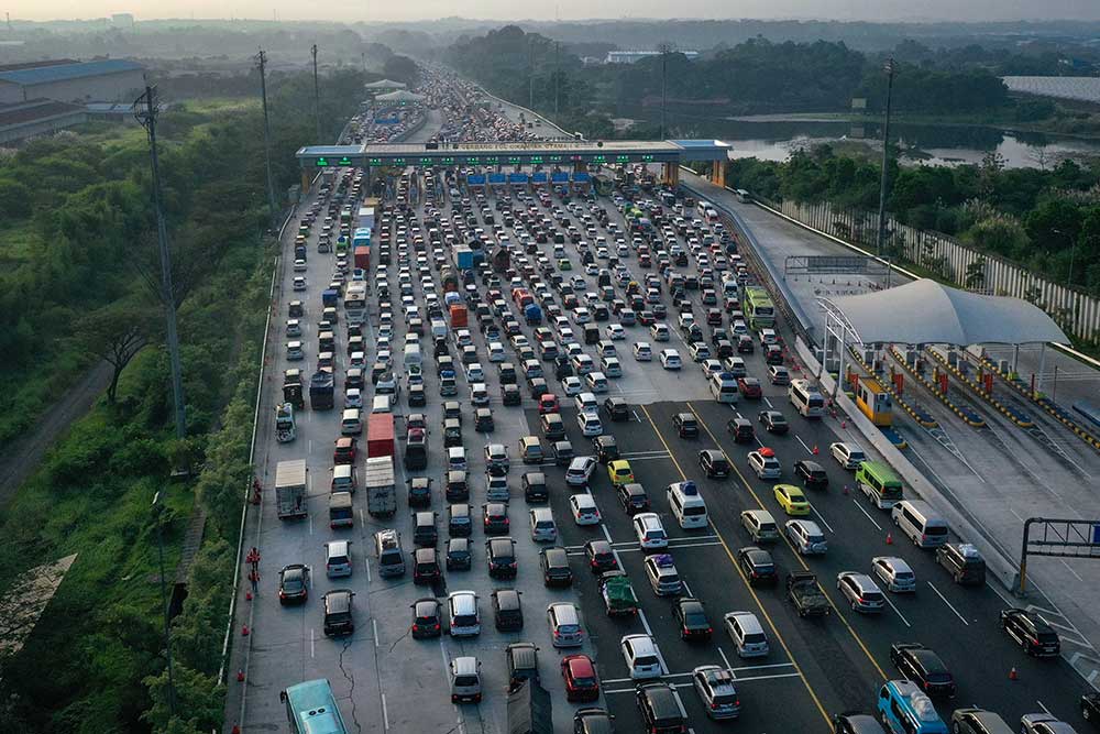 Kendaraan Keluar Jakarta via Tol MBZ Melonjak 101 Persen H-5 Lebaran
